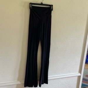 Aerie Offline High Waisted Crossover Flare Leggings